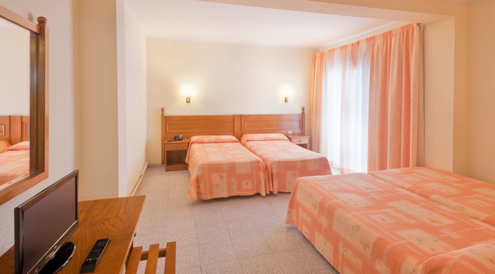 Hotel Sorra Daurada Splash Malgrat de Mar Dış mekan fotoğraf